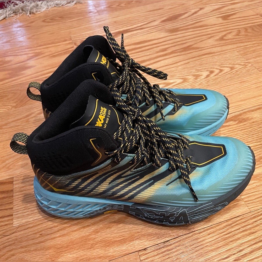 Hoka One One Speedgoat Mid GORE-TEX 2 Blue Trail Running Shoes W 8.5 (BRAND NEW)